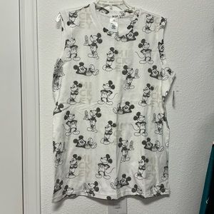 Mickey Muscle tee